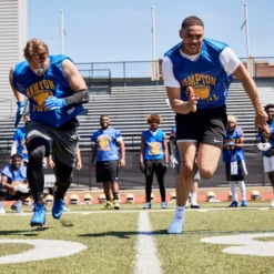 Nike Pro Adult Dri-FIT 4.0 Shivers 9 Nike Pro Adult Dri-FIT 4.0 Shivers -DUCK Sporting Goods 18 M Mix 40ydDash 21FB 2300 PDP