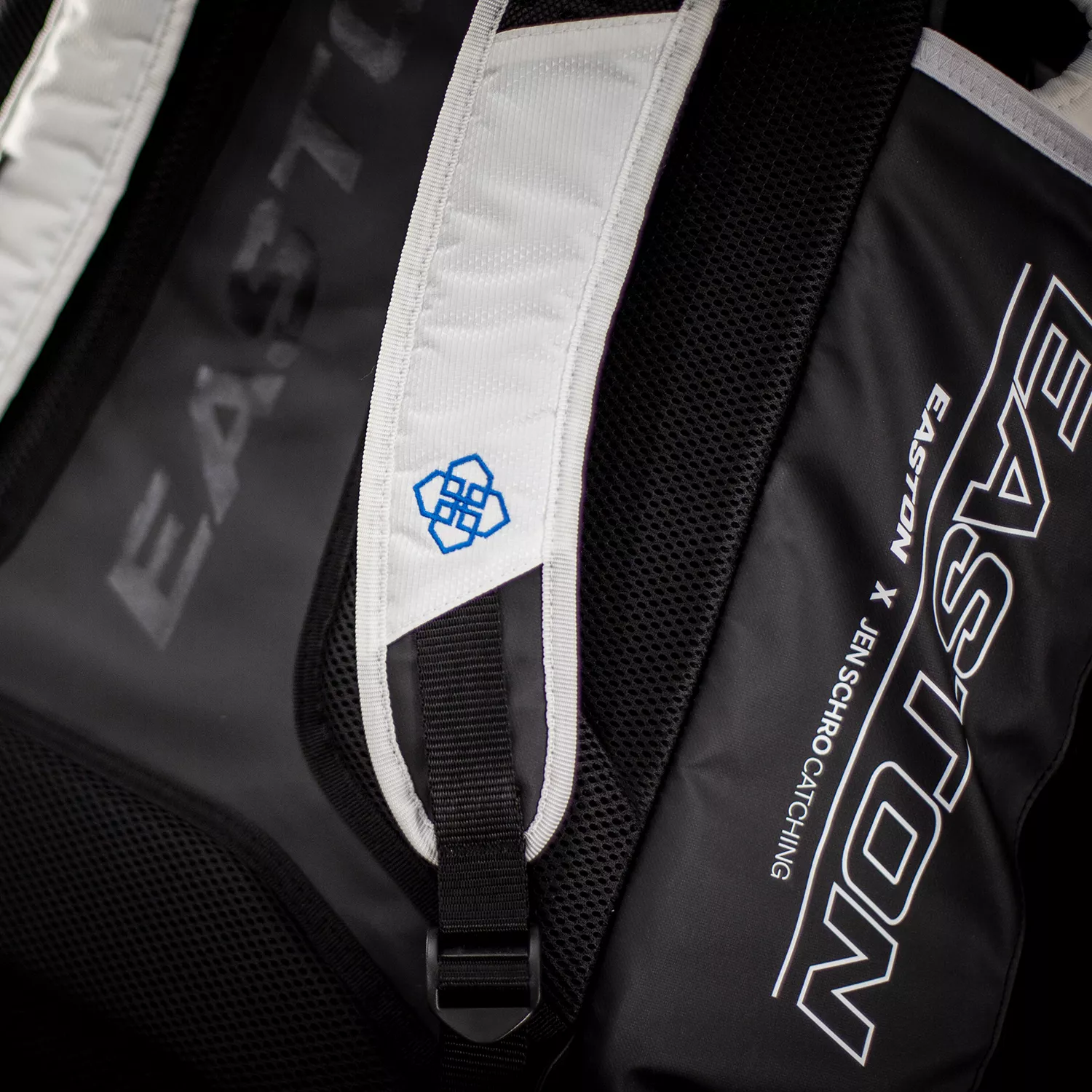 Easton Jen Schro Softball Catcher's Backpack 9 Easton Jen Schro Softball Catcher's Backpack - Image 7