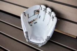 Rawlings 11.75" REV1X Series Fastpitch Glove 2023 15 Rawlings 11.75" REV1X Series Fastpitch Glove 2023 -DUCK Sporting Goods DSG REV1X 092120copy
