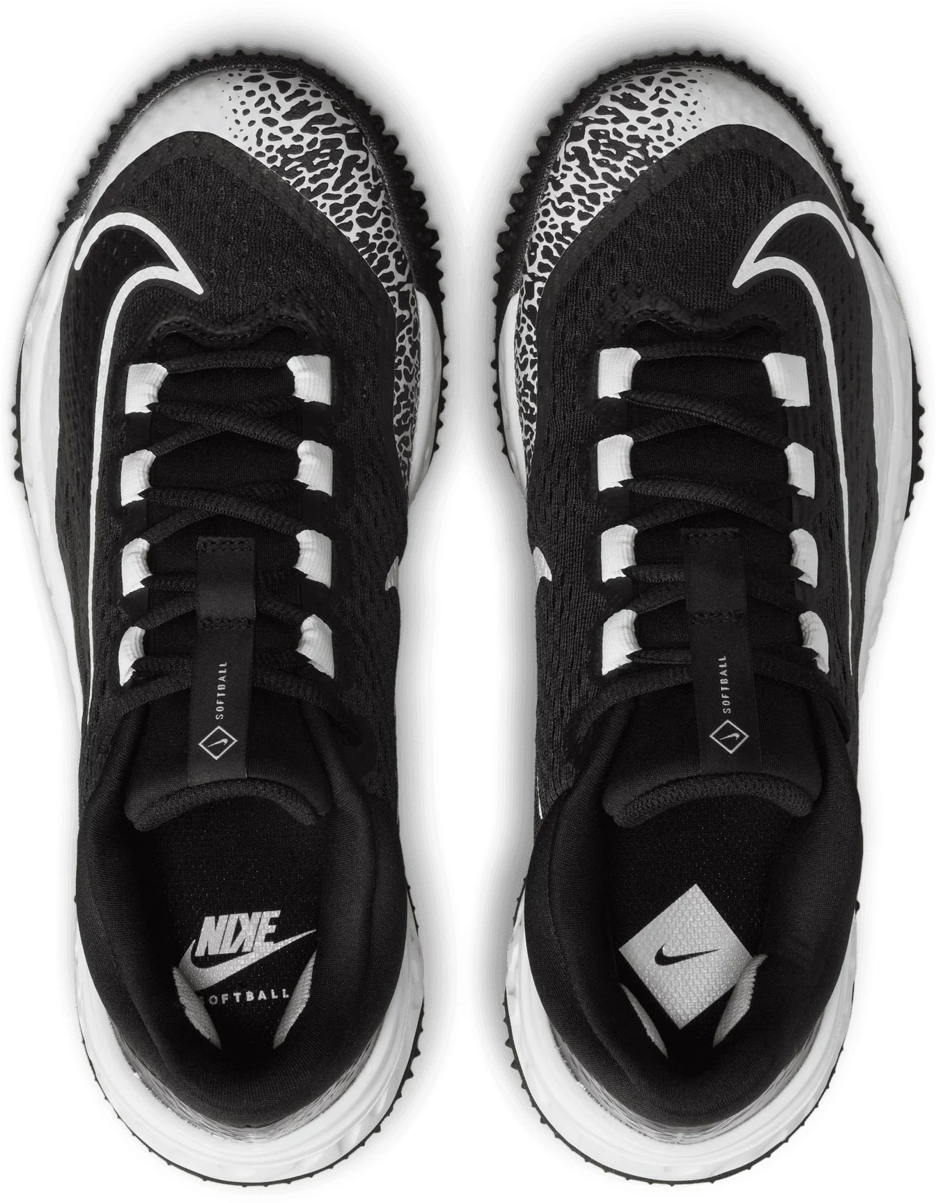 Nike Women's Alpha Huarache Elite 4 Turf Softball Shoes 6 Nike Women's Alpha Huarache Elite 4 Turf Softball Shoes - Image 4