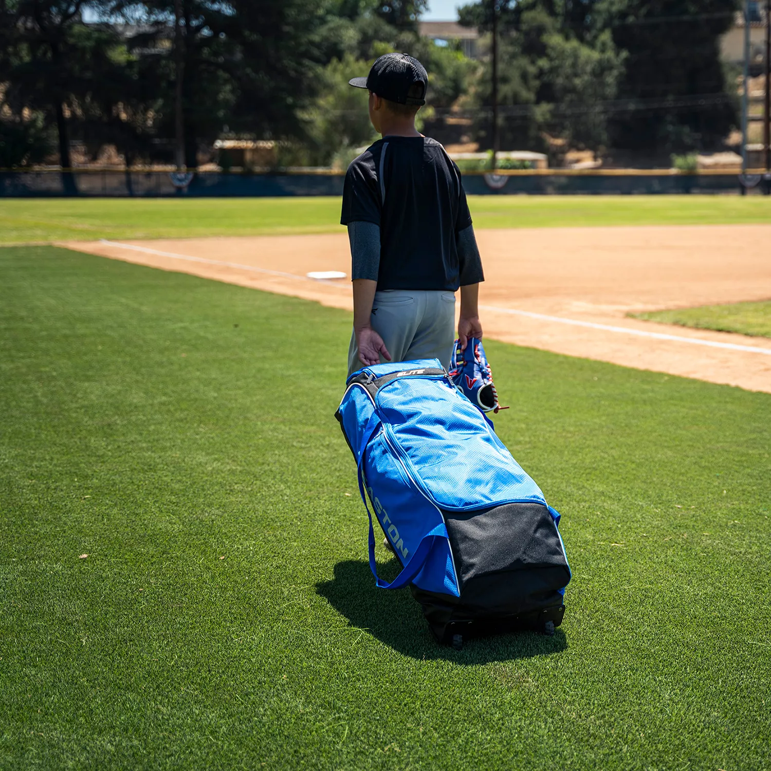 Easton Walk-Off Elite Wheeled Bat Bag 5 Easton Walk-Off Elite Wheeled Bat Bag - Image 3