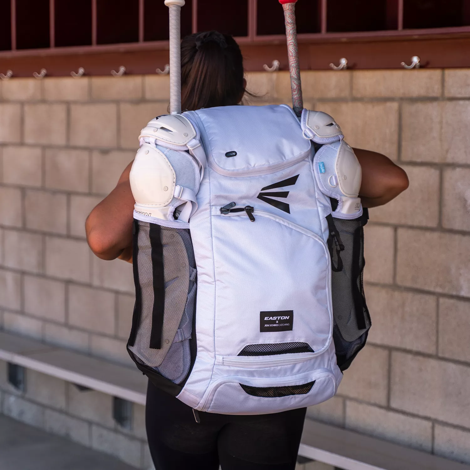 Easton Jen Schro Softball Catcher's Backpack 5 Easton Jen Schro Softball Catcher's Backpack - Image 3